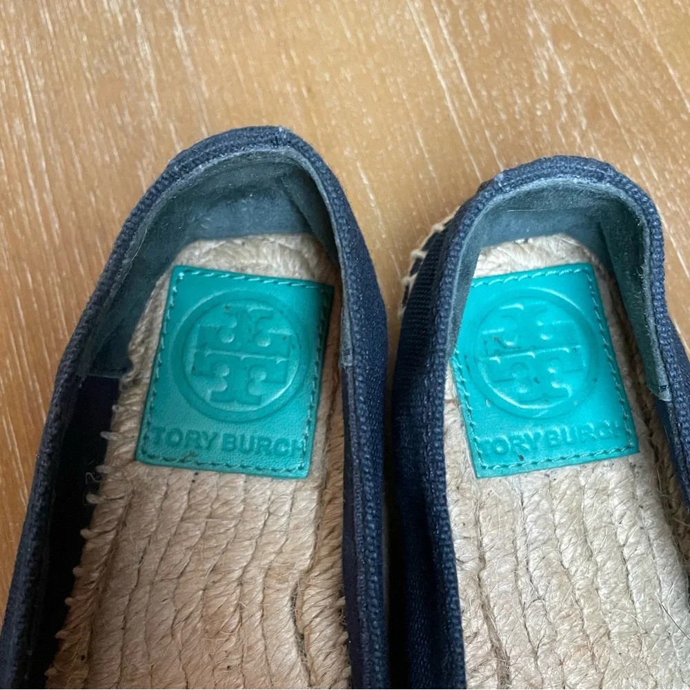 Tory Burch Weston Island Navy and Turquoise Flat Espadrille Size 6M